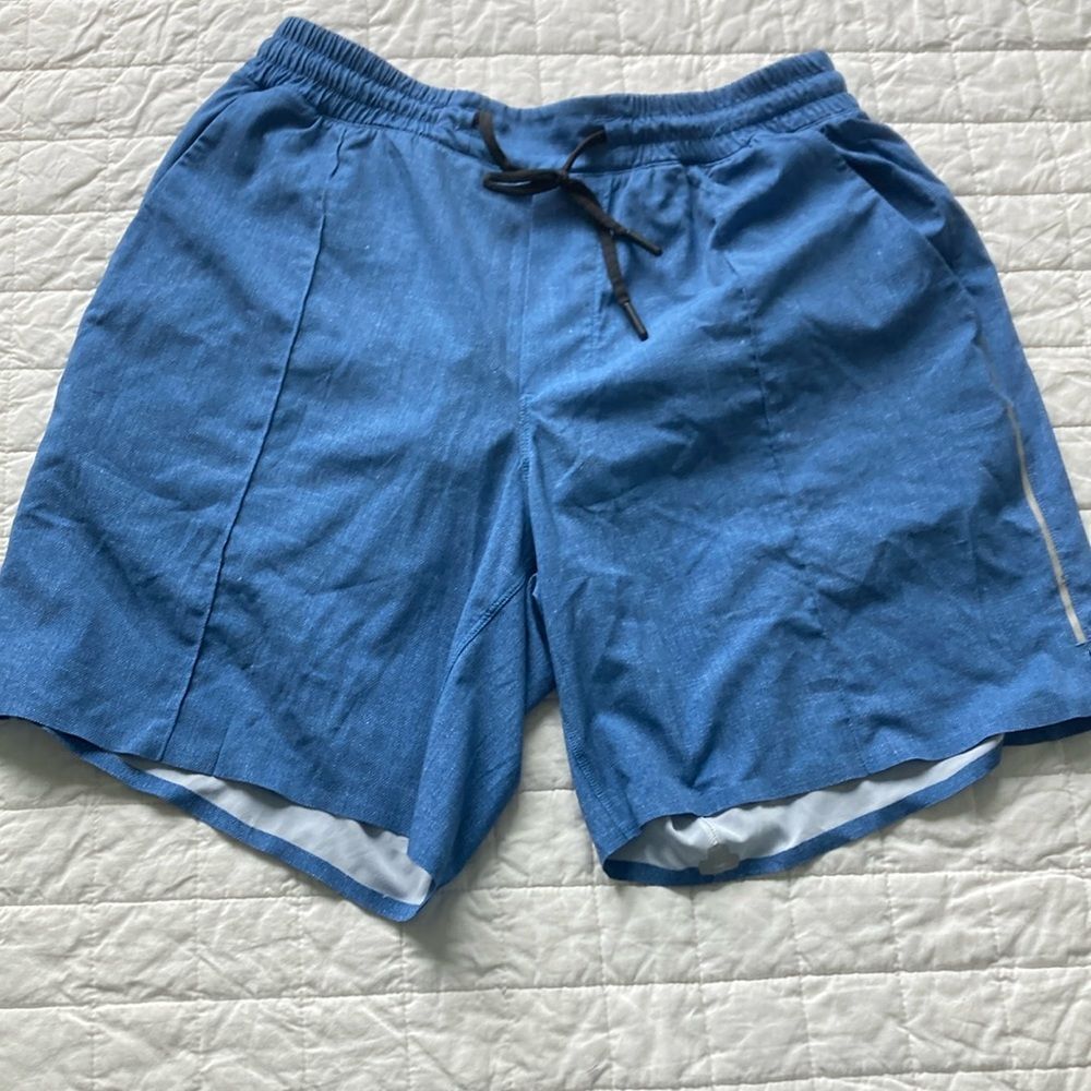 Lululemon brief lined Blue Men's 7” running Shorts size medium